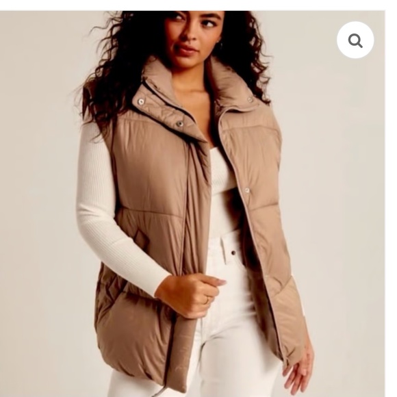 Abercrombie & Fitch Puffer vest - Picture 7 of 7